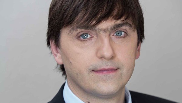 Руководитель Рособрнадзора Сергей Кравцов